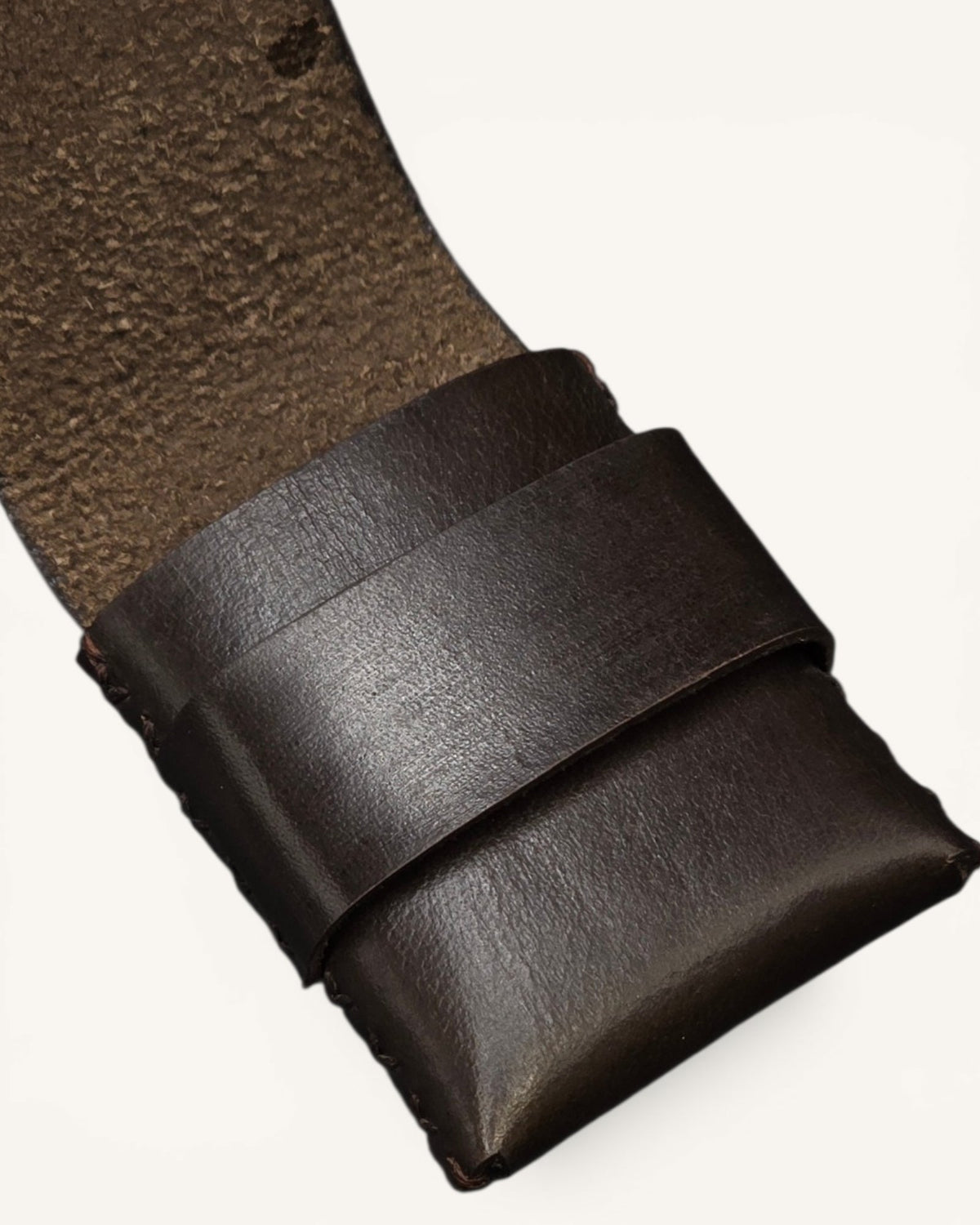 LH-ESSENTIAL BROWN